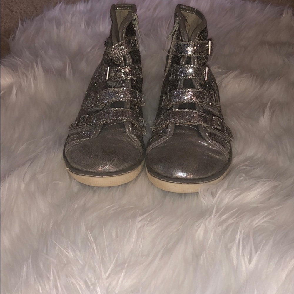 Justice girls shoes size 3!